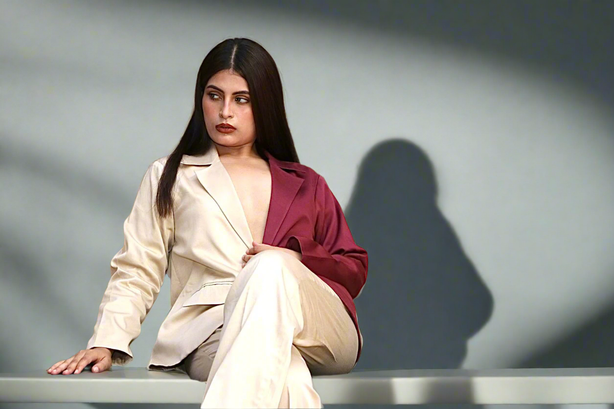 Aeris Contrasted Blazer