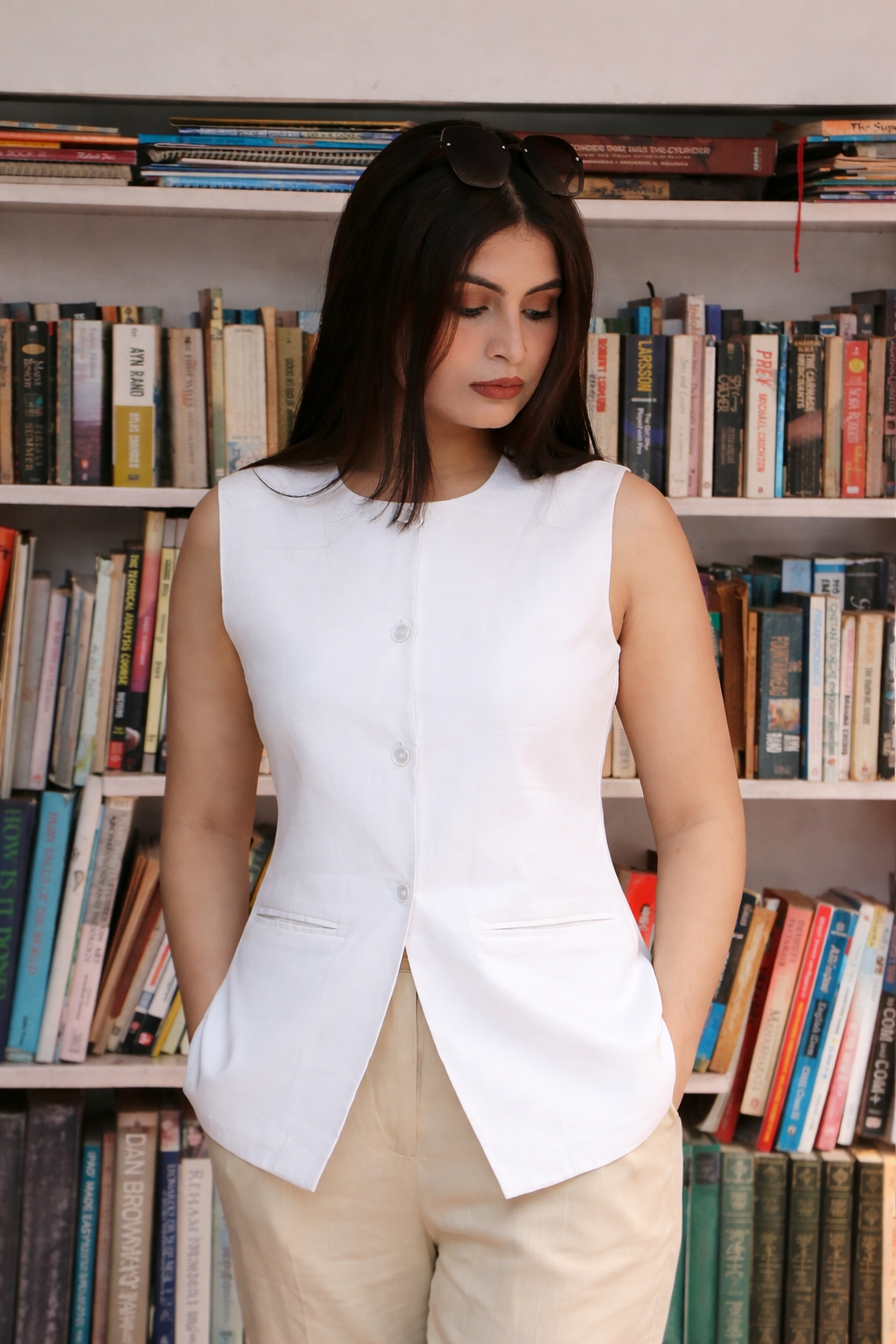 Melrose White Buttoned Waistcoat