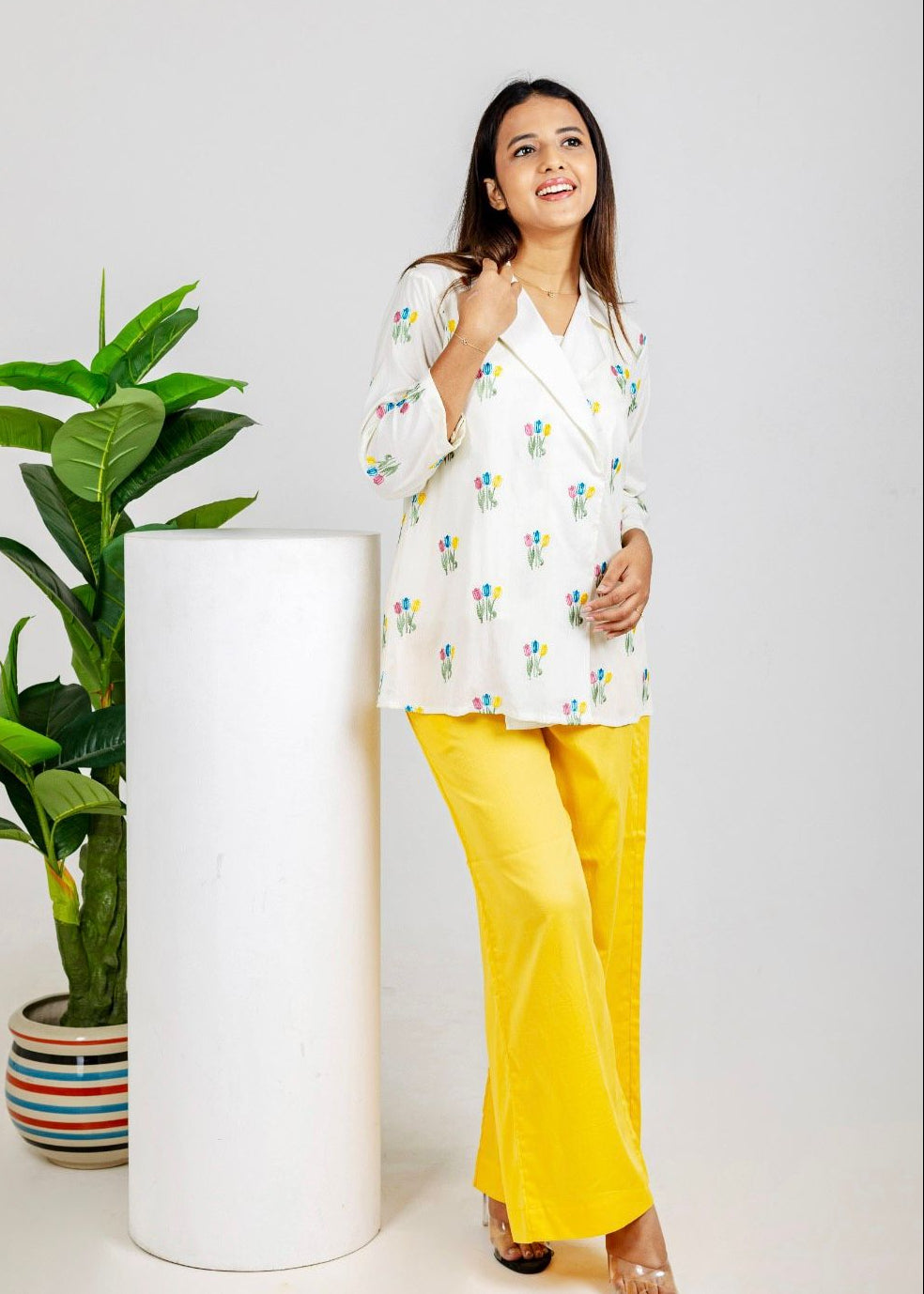 Sunlit Embroidered Set